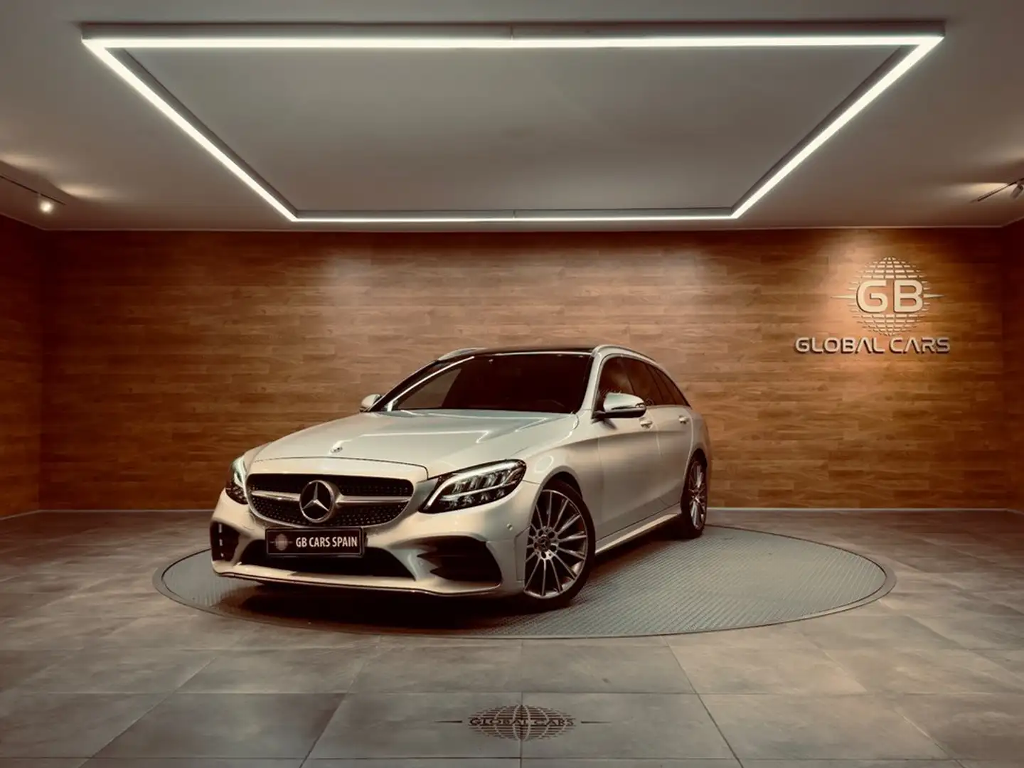 Mercedes-Benz C 300 Estate Gris - 1