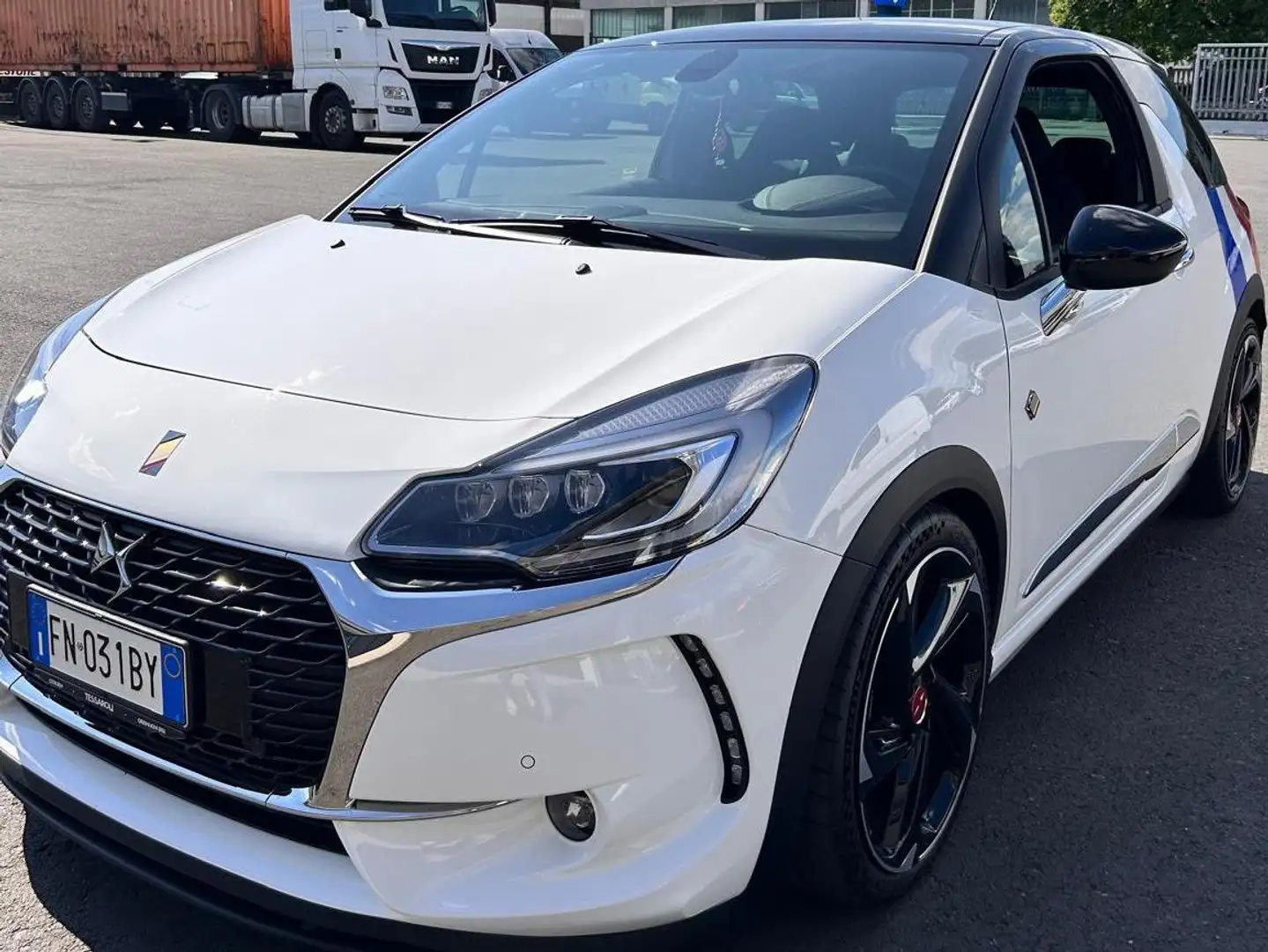 DS Automobiles DS 3 DS3 DS3 1.6 Performance 208cv Fehér - 1