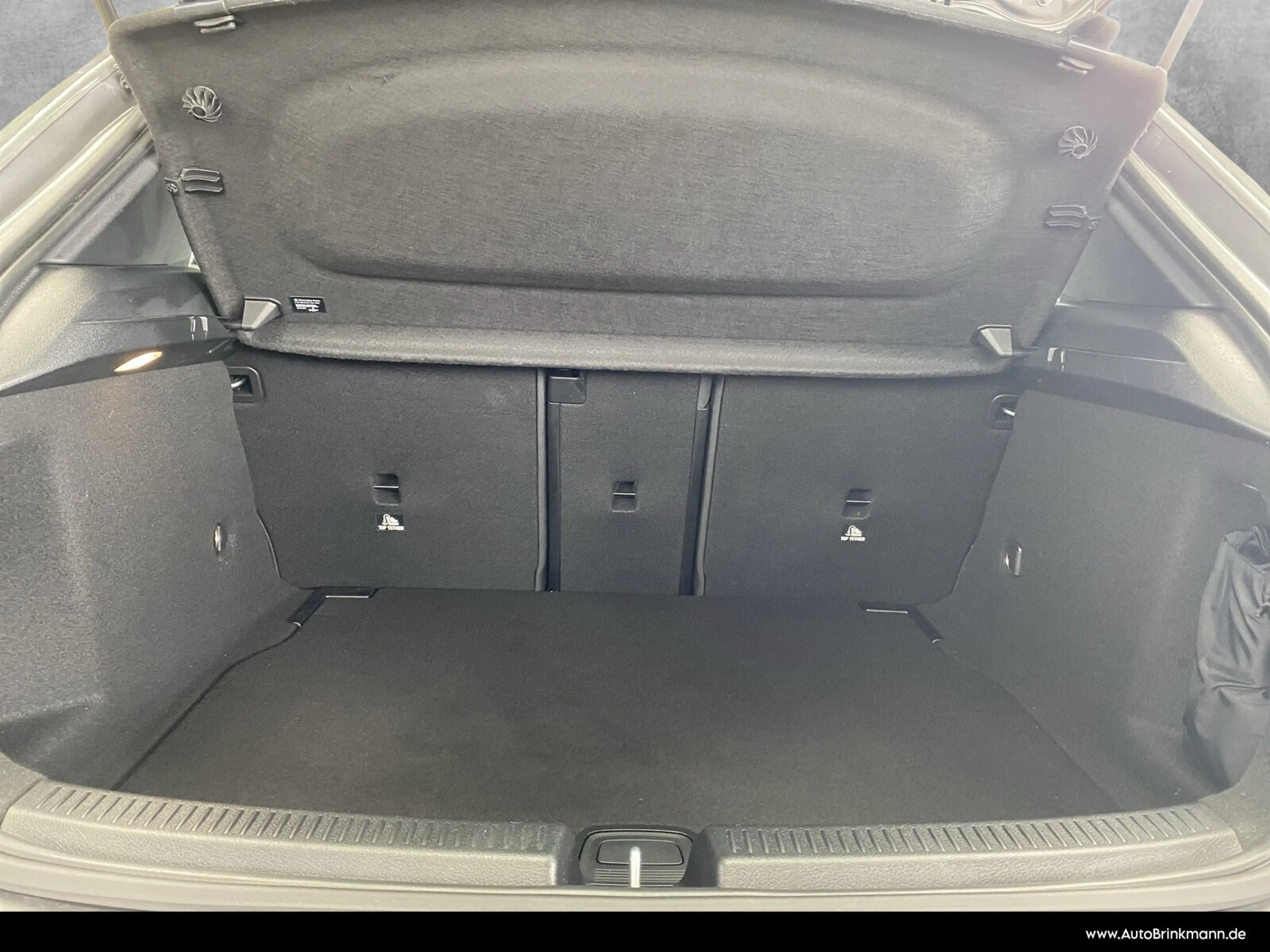 Mercedes-Benz A 200 A 200 Kompakt Progressive/AHK/Multibeam/Kamera SHZ — photo 7