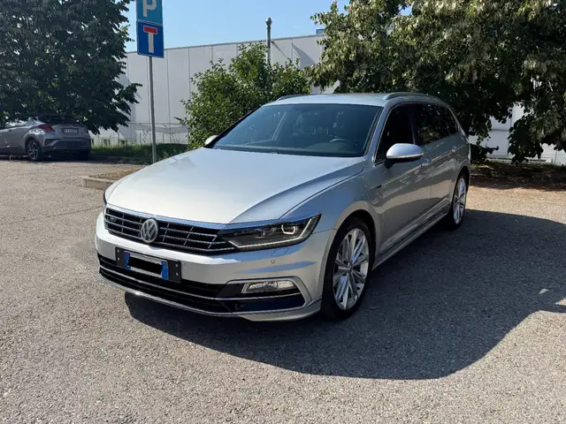 Volkswagen Passat Variant 2.0 tdi Highline 4motion 190cv dsg