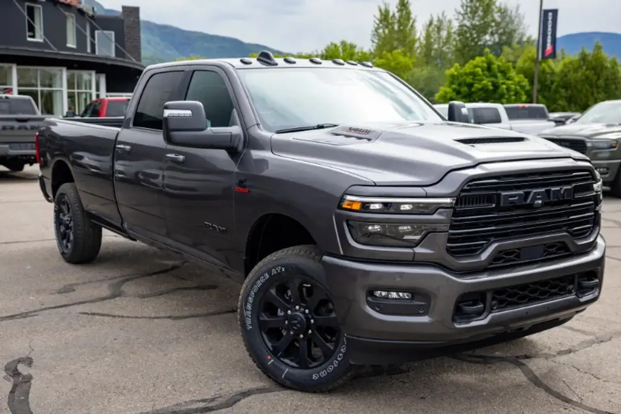 RAM 3500 снимка RAM 3500