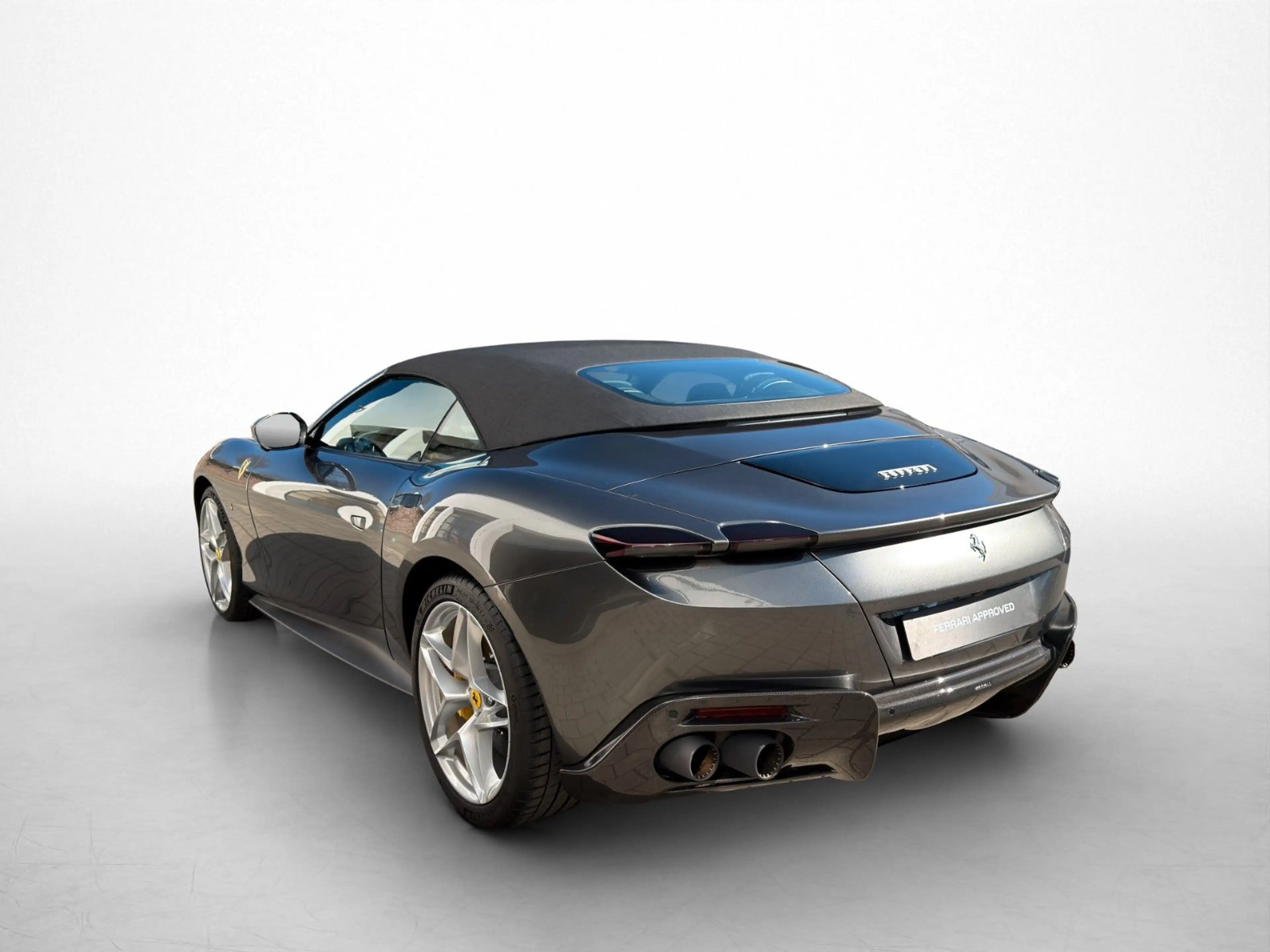 Ferrari Roma Spider / LED 7 MADM / Sitzlüftung — photo 5