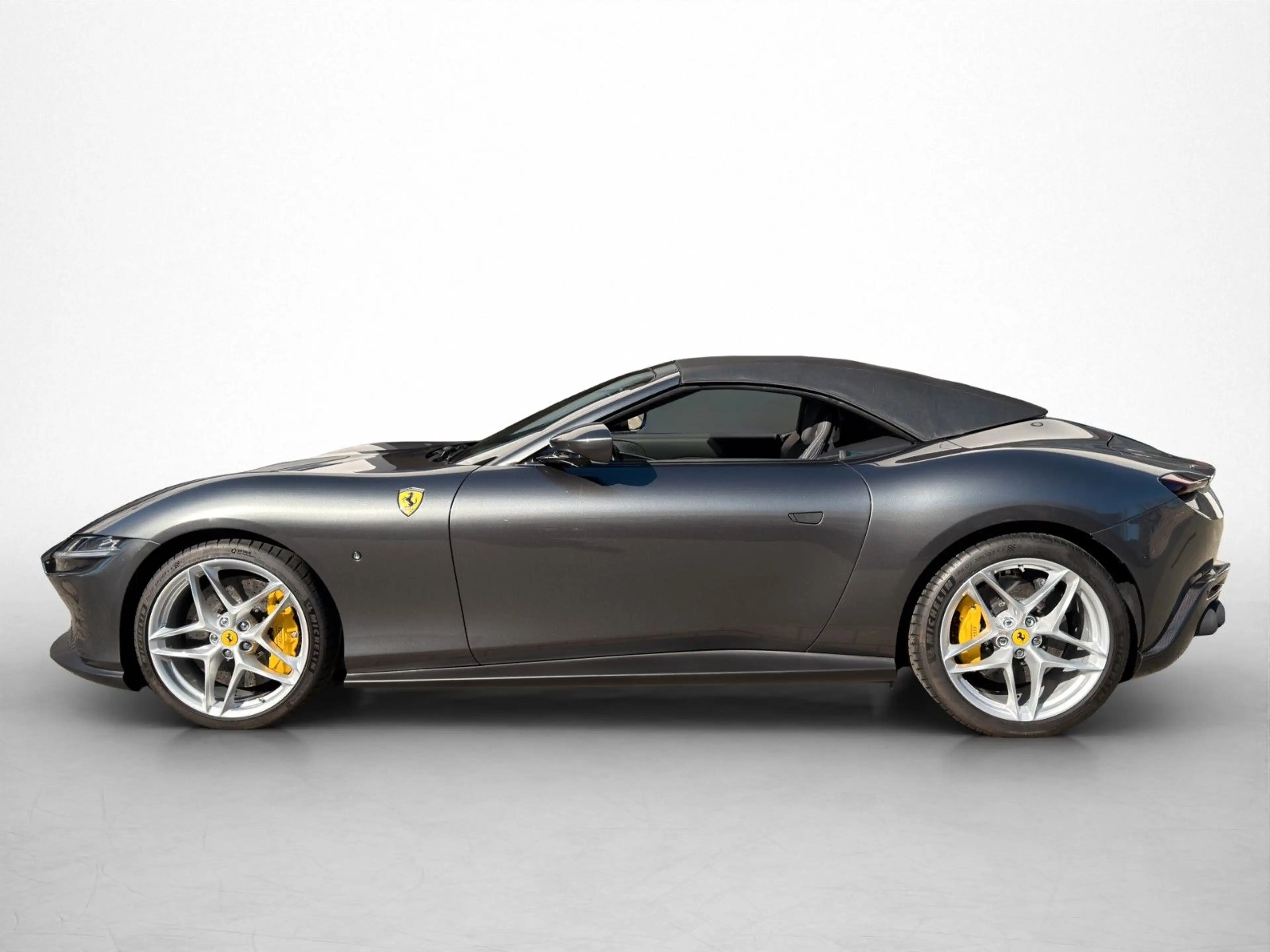 Ferrari Roma Spider / LED 7 MADM / Sitzlüftung — photo 9