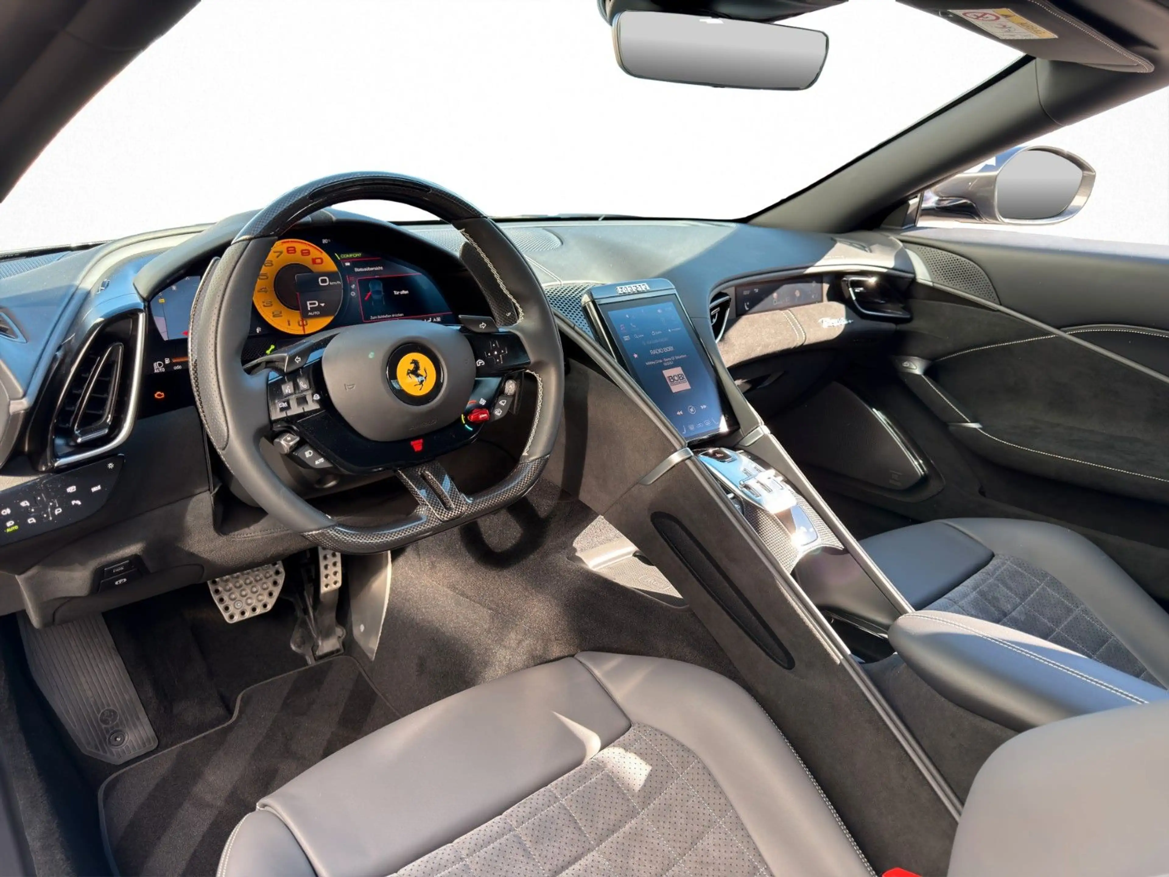 Ferrari Roma Spider / LED 7 MADM / Sitzlüftung — photo 11