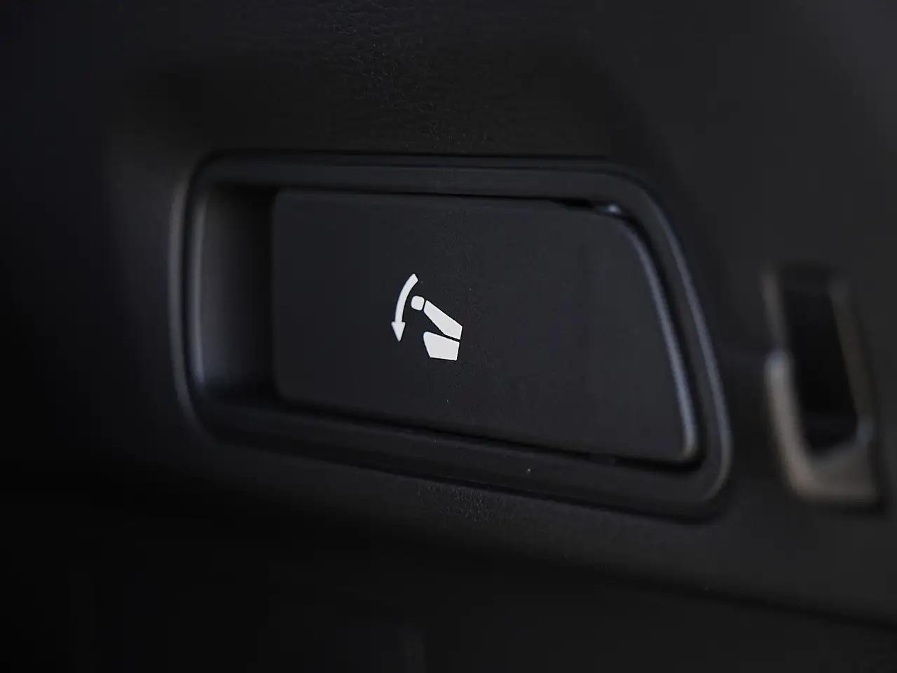 Mitsubishi Outlander снимка Mitsubishi Outlander