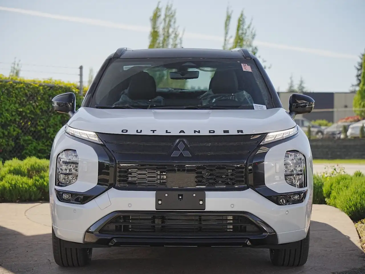 Mitsubishi Outlander снимка Mitsubishi Outlander