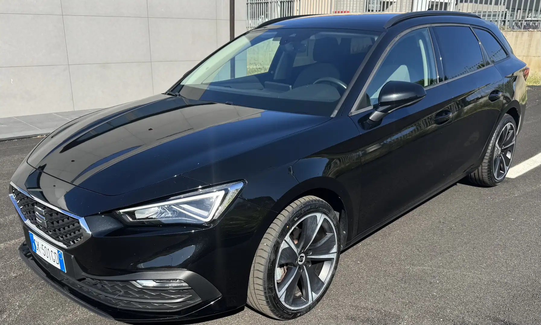 SEAT Leon Sportstourer 1.0 etsi Style 110cv dsg - 1