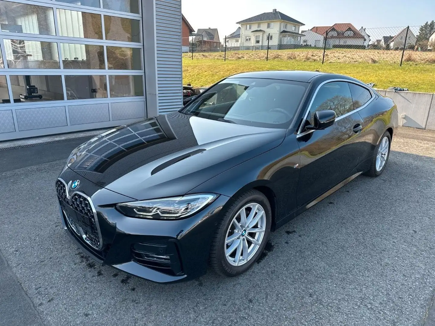 BMW 420 Baureihe 4 Coupe 420 i M Sport Noir - 1