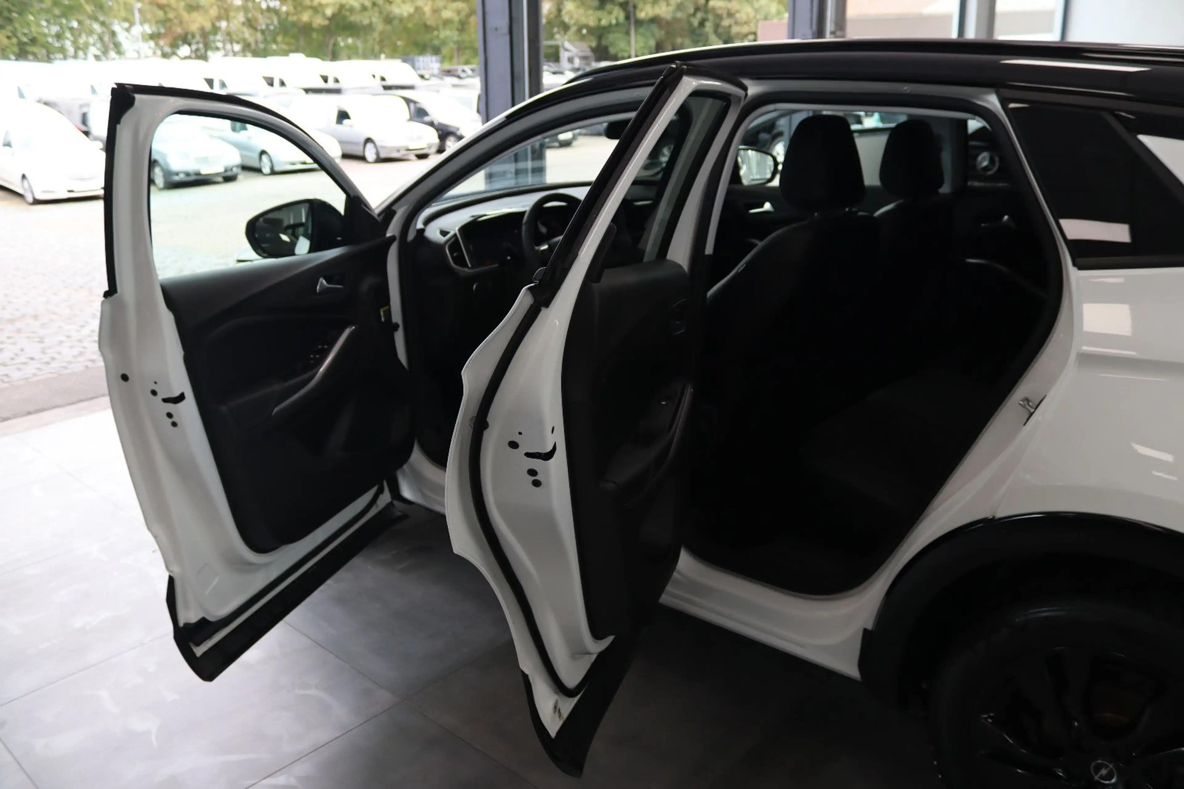 Opel Grandland X Grandland 1.2 Turbo GS Line * 1.HAND + 42TKM * — photo 7