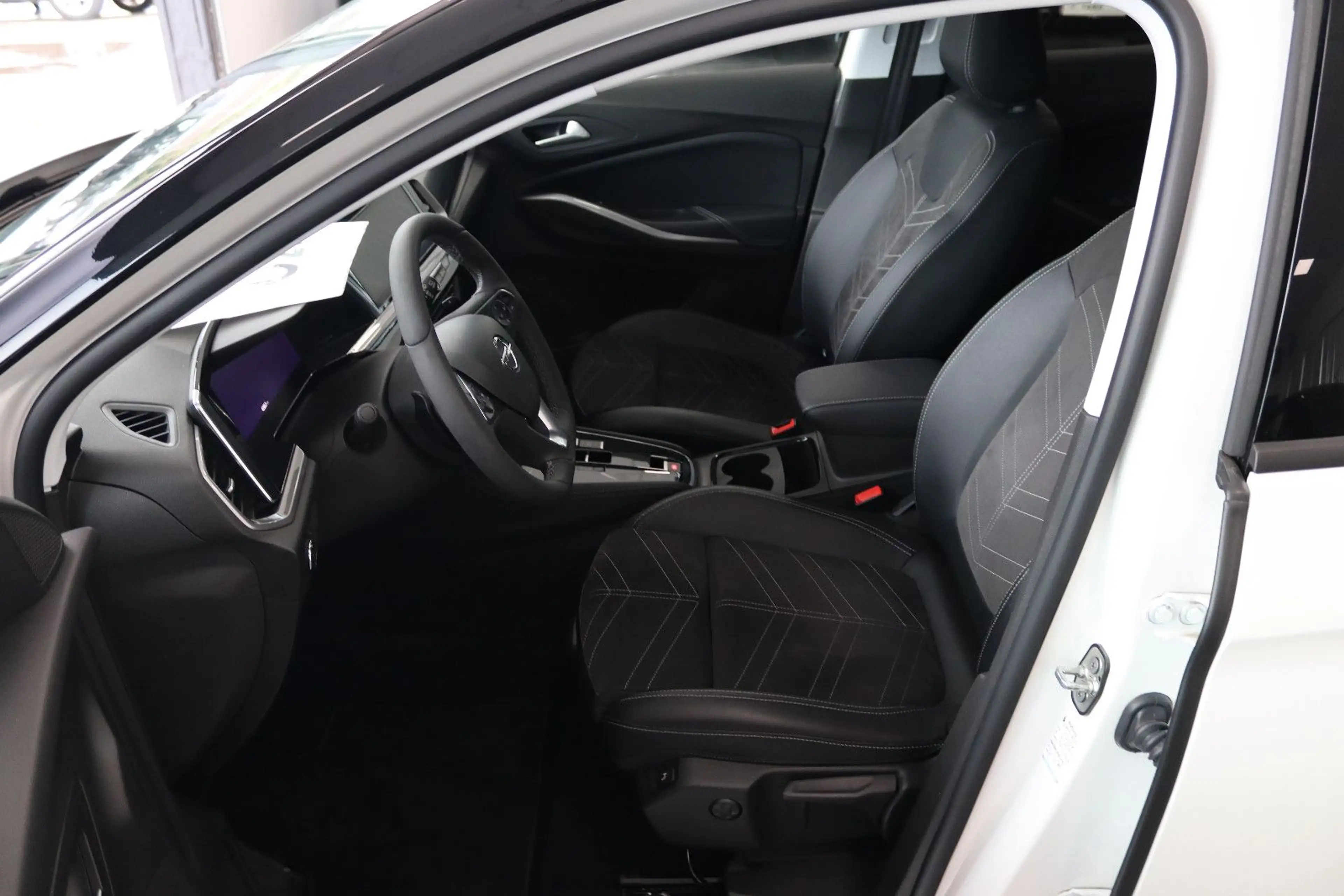 Opel Grandland X Grandland 1.2 Turbo GS Line * 1.HAND + 42TKM * — photo 9