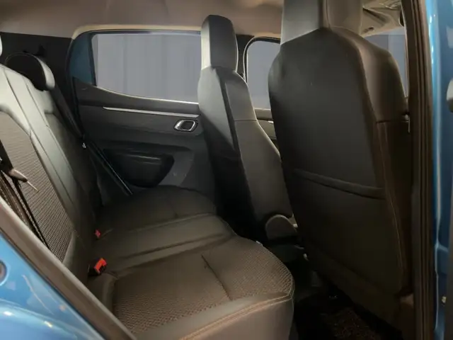 Dacia Spring view 9