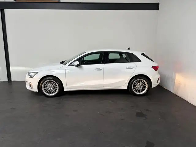 Audi A3 view 29