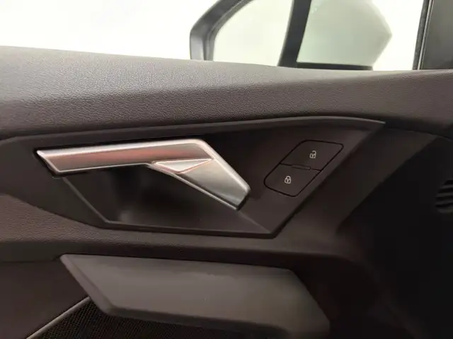 Audi A3 view 6