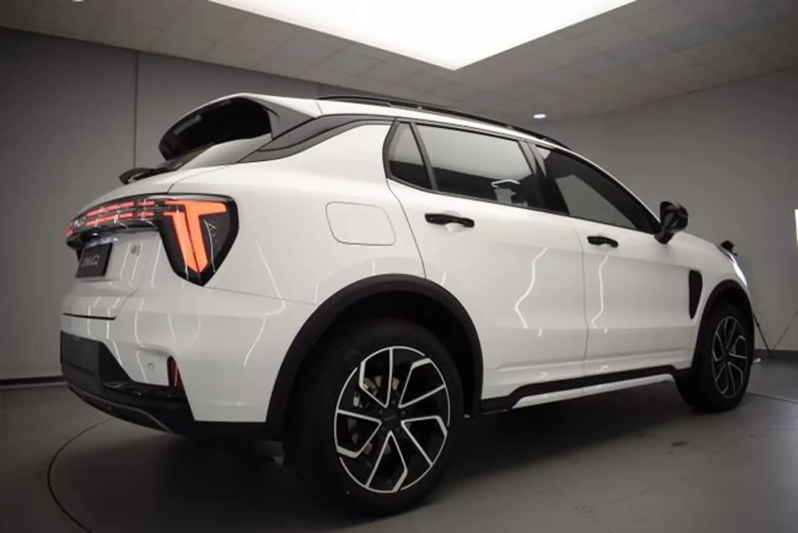 Lynk & Co 01 1.5T PHEV Core Blanco - 2