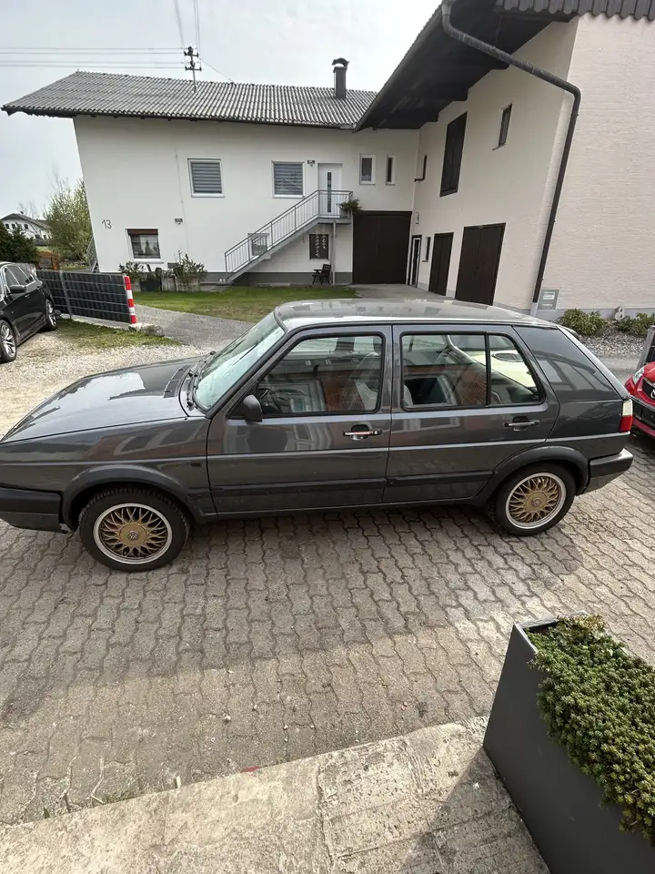 Volkswagen Golf GL 1.8, foto 2