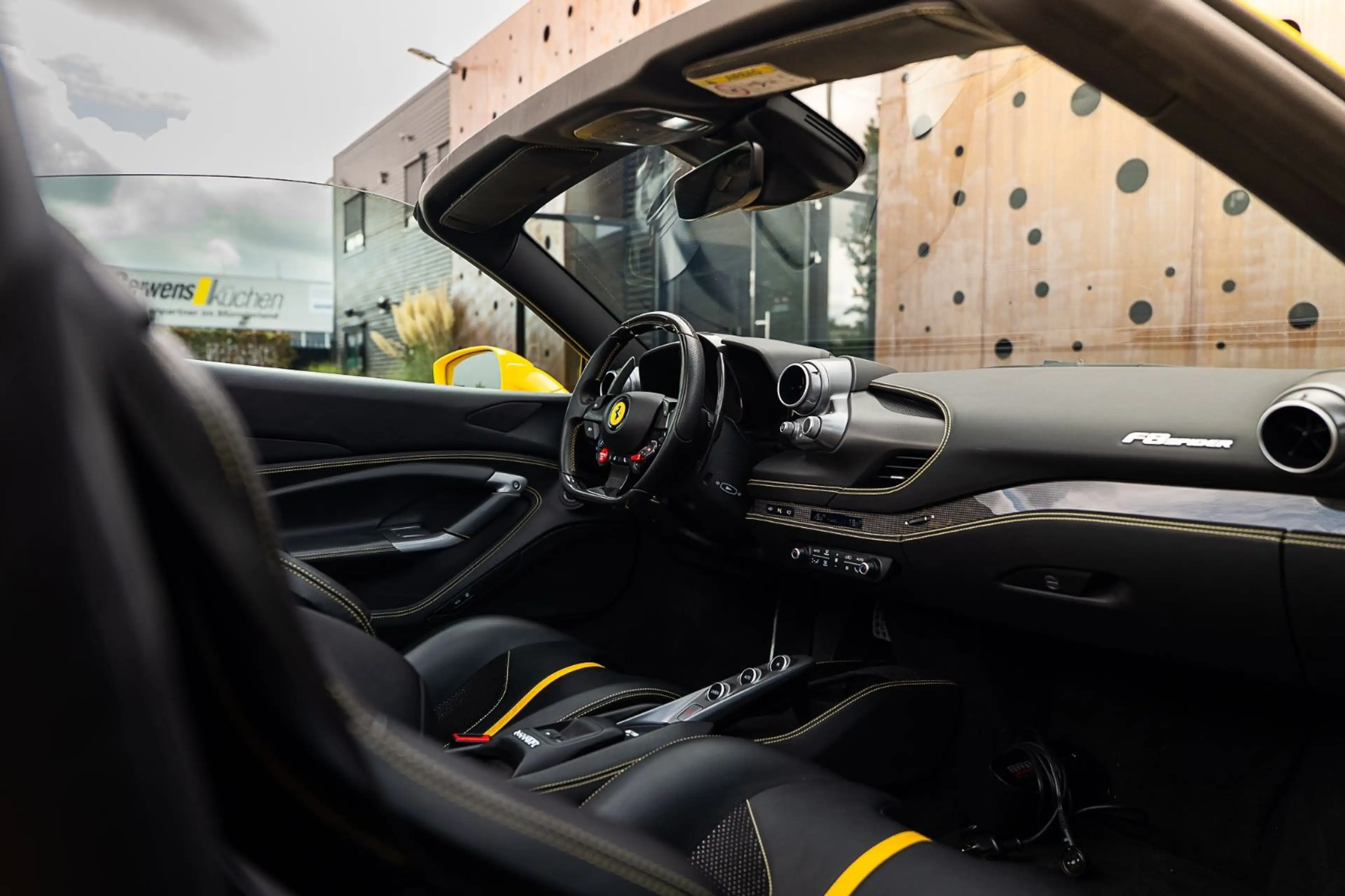 Ferrari F8 Spider LIFT* AFS1*CARBON* Racing Seats * — photo 15