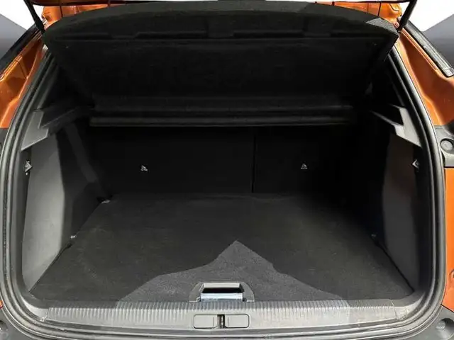 Peugeot 2008 view 7