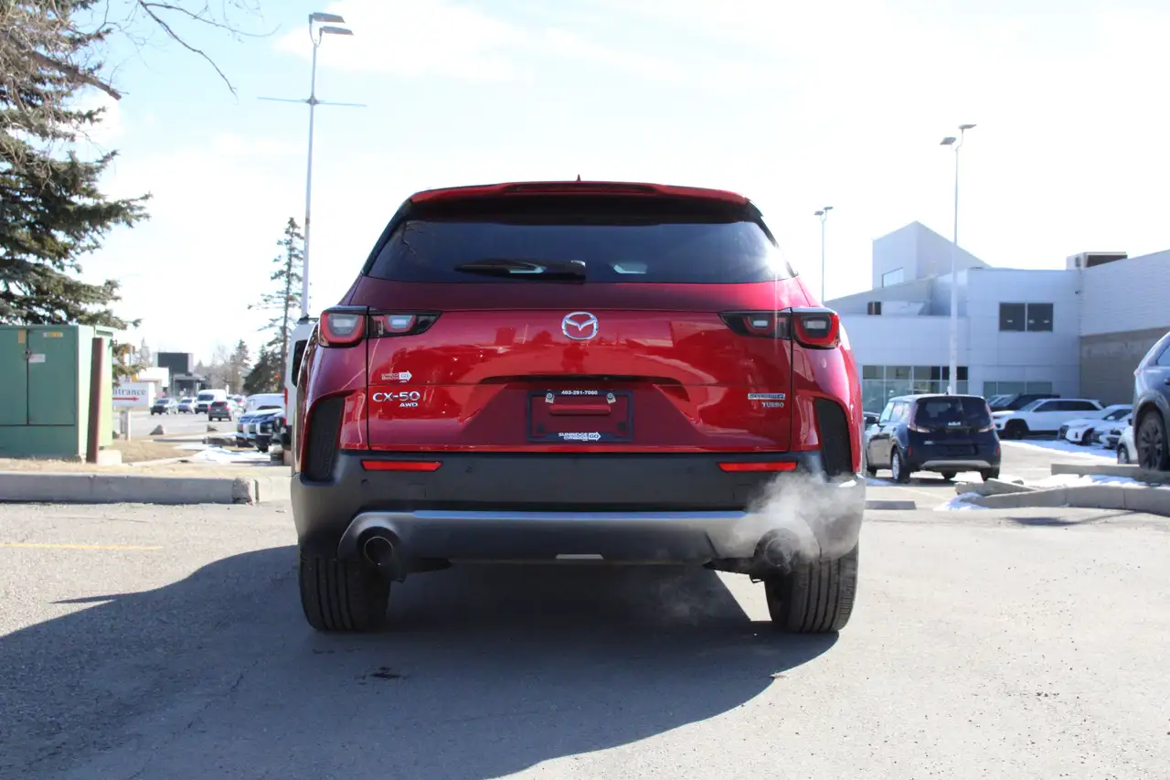 Mazda CX-50 снимка Mazda CX-50
