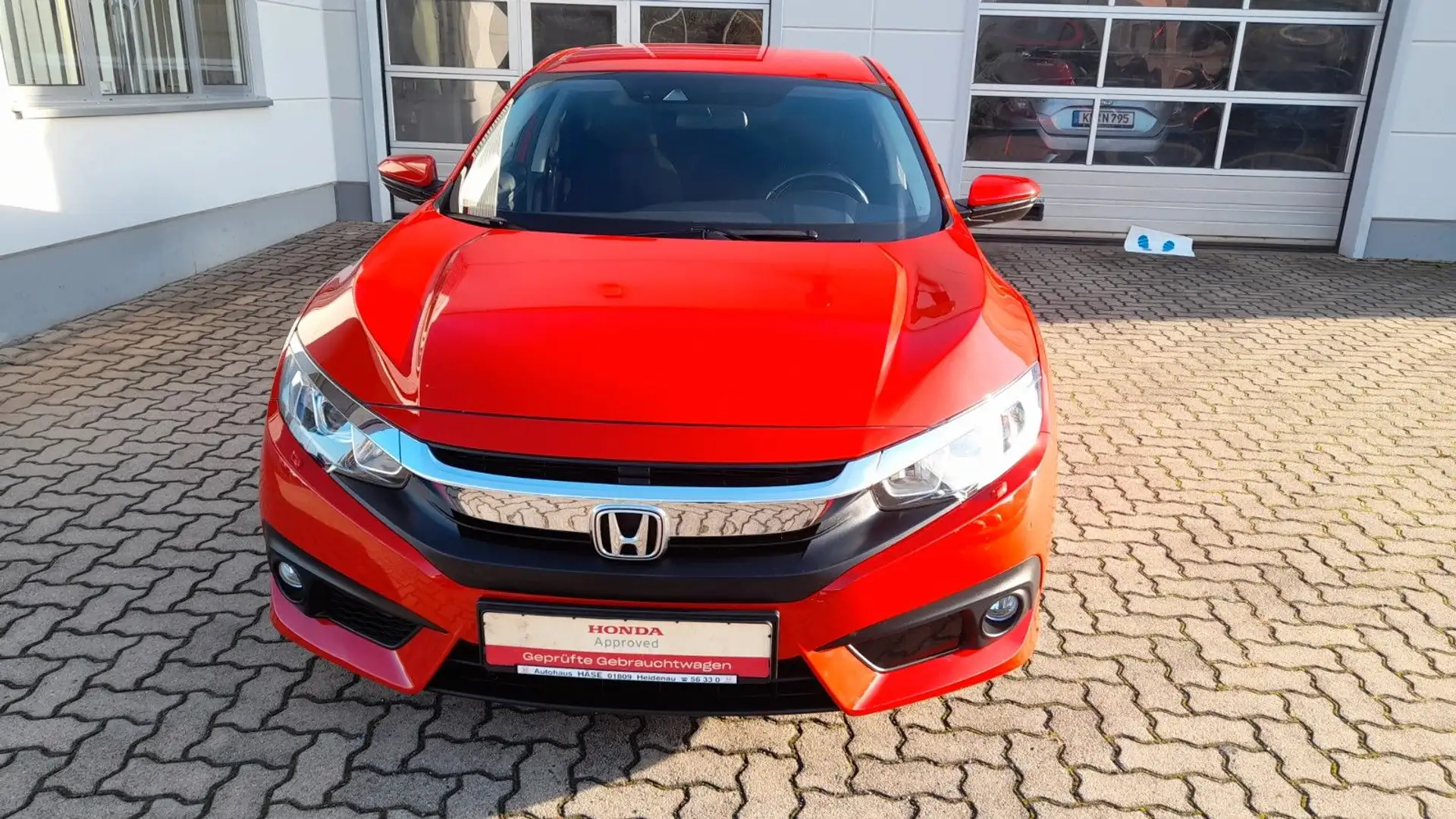 Honda Civic Lim. 4-trg. 1.5 Elegance Rot - 2