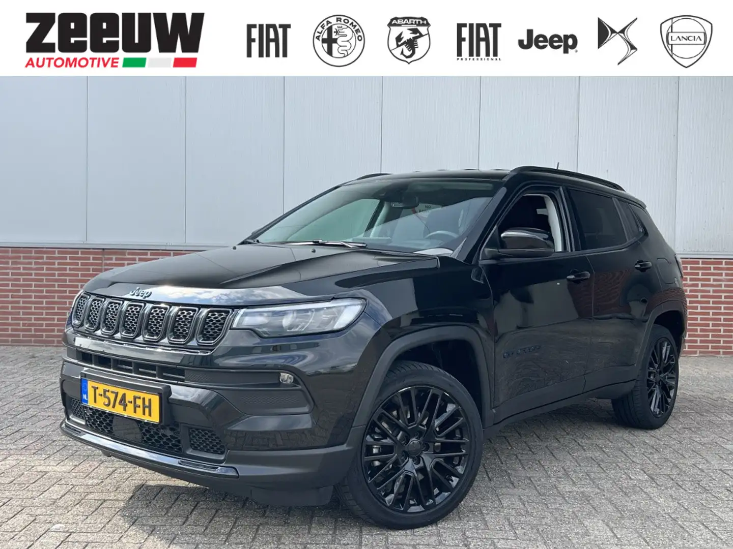 Jeep Compass 4xe Night Eagle 190 PK | Business Pack | Winter Pa Zwart - 1