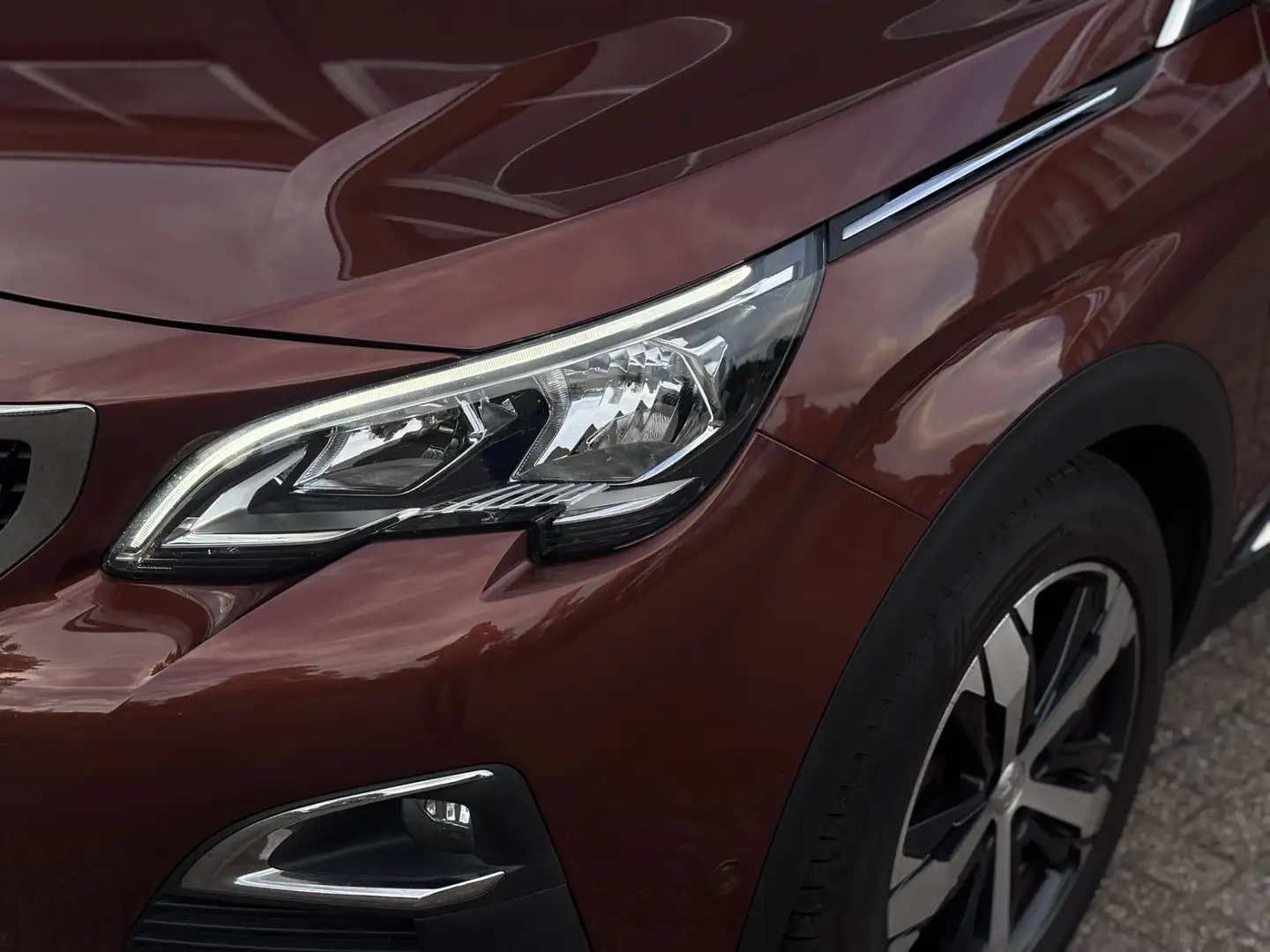 Peugeot 3008 1.2 Automaat 130PK | NETTO HANDELSPRIJS | Sportsto Marrone - 2