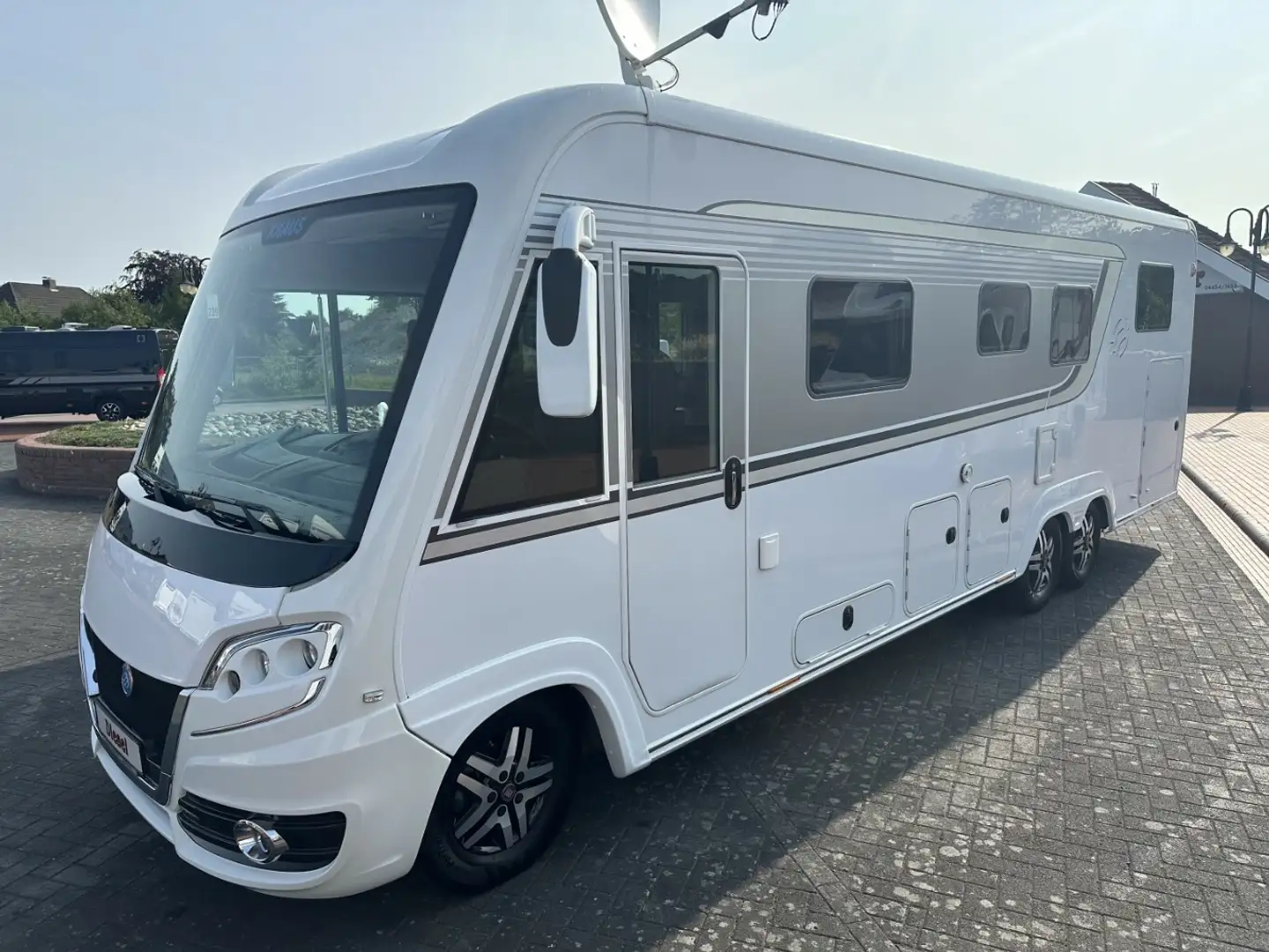 Knaus Sun I900 LEG 5,5t Autom +Hubstützen+Wechselrichter Wit - 2