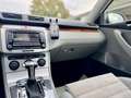 Volkswagen Passat Lim. Highline. Gris - thumbnail 17