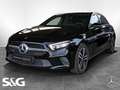 Mercedes-Benz A 250 e TOTWINKEL+KAMERA+CARPLAY+PDC+LED+17" Schwarz - thumbnail 1