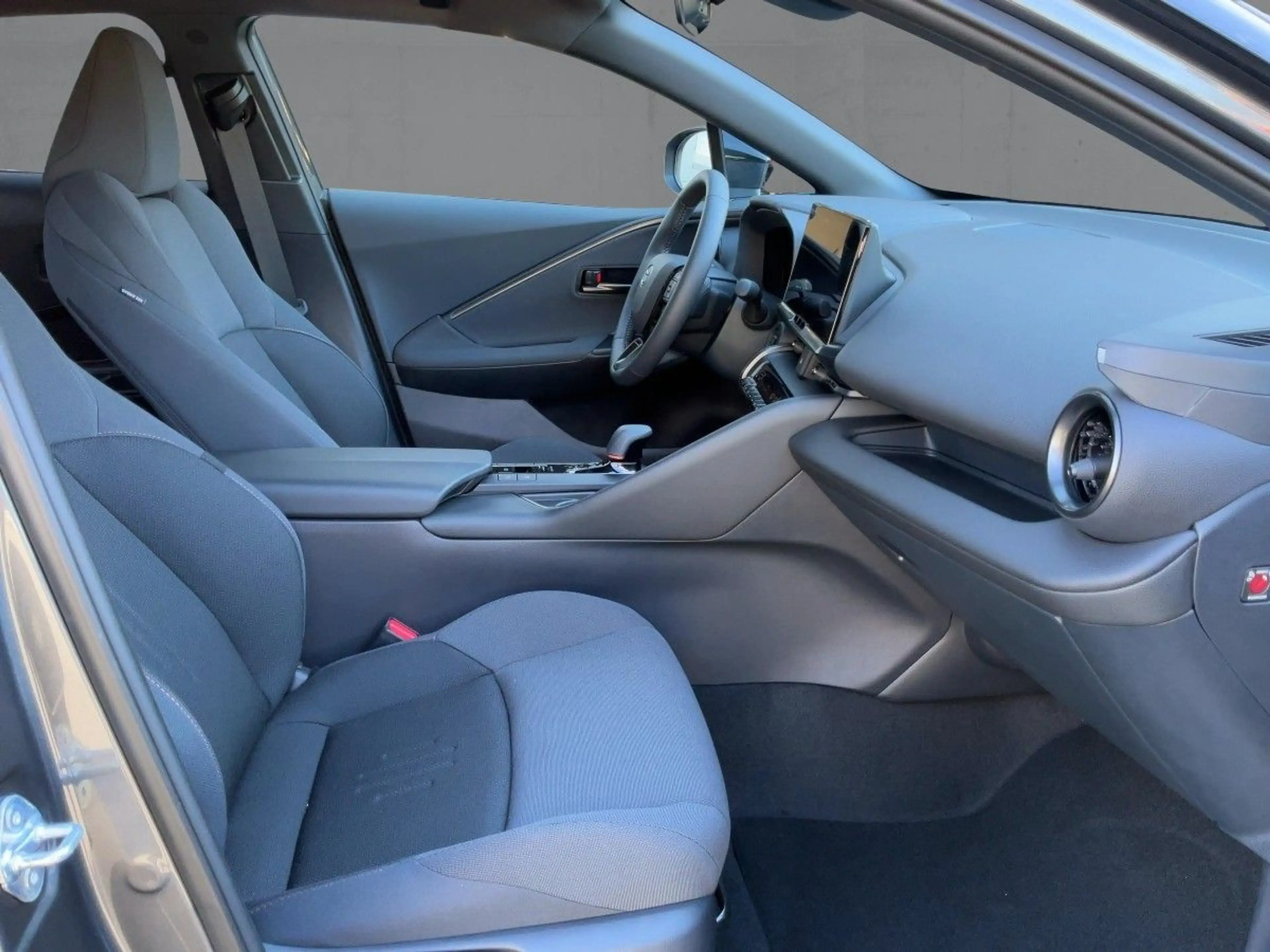 Toyota C-HR 2.0Hybrid // TEAM D LED+NAV+ACC+SHZ+RFK+MFL — photo 12