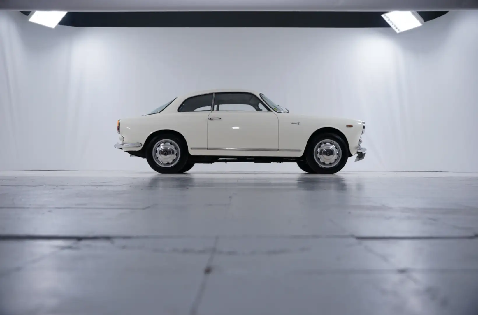 Alfa Romeo Giulia sprint 1.6 Bianco - 1