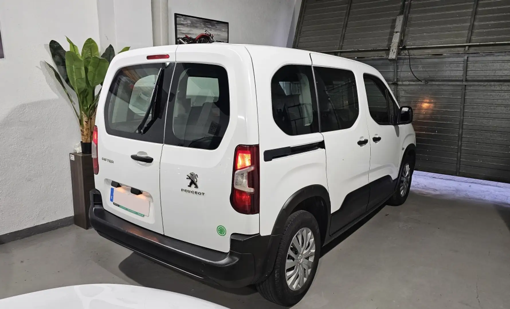 Peugeot Rifter 1.5BlueHDi S&S Standard Active Pack 100 Blanco - 2