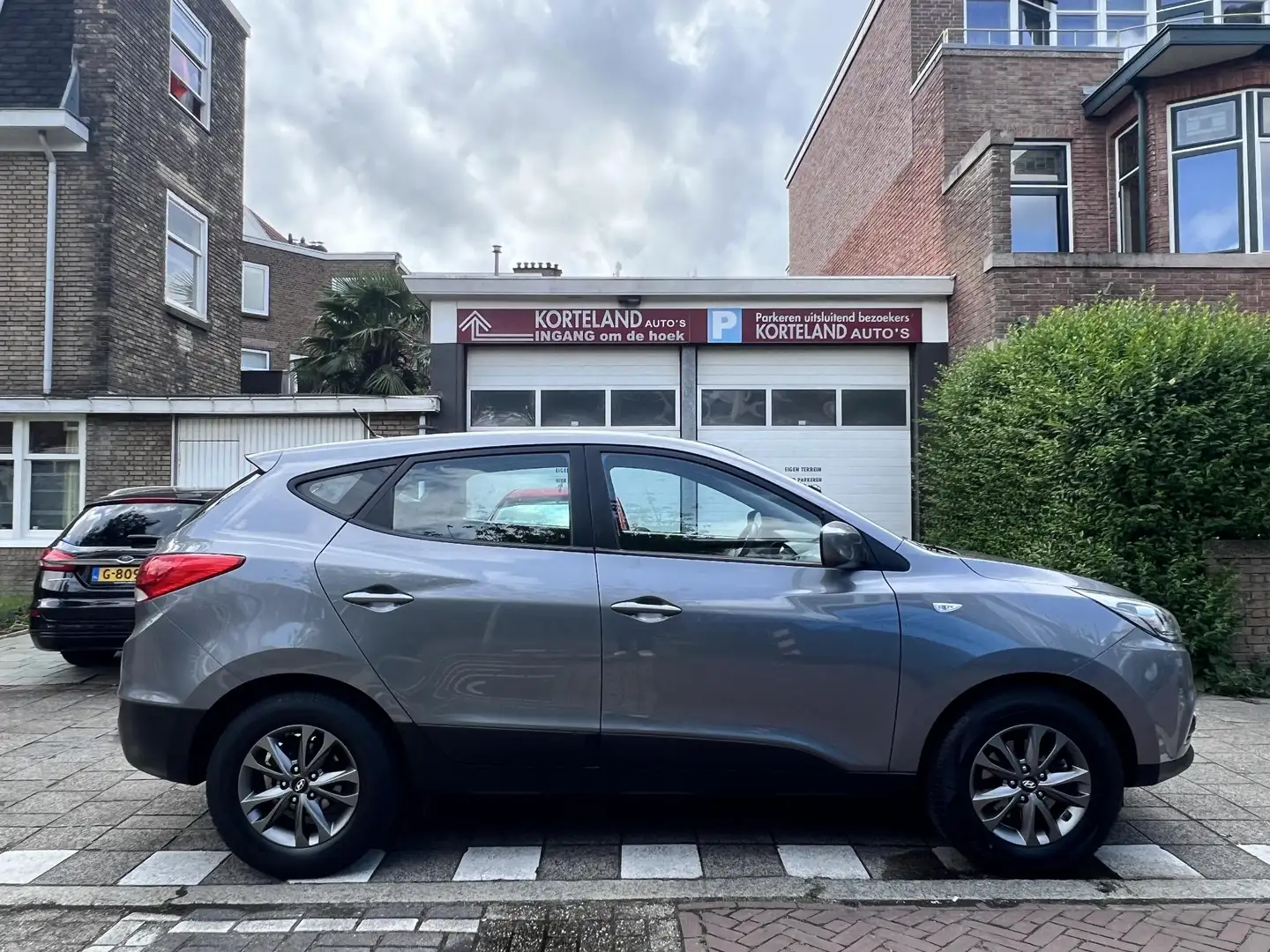 Hyundai iX35 1.6i GDI i-Drive Grijs - 2