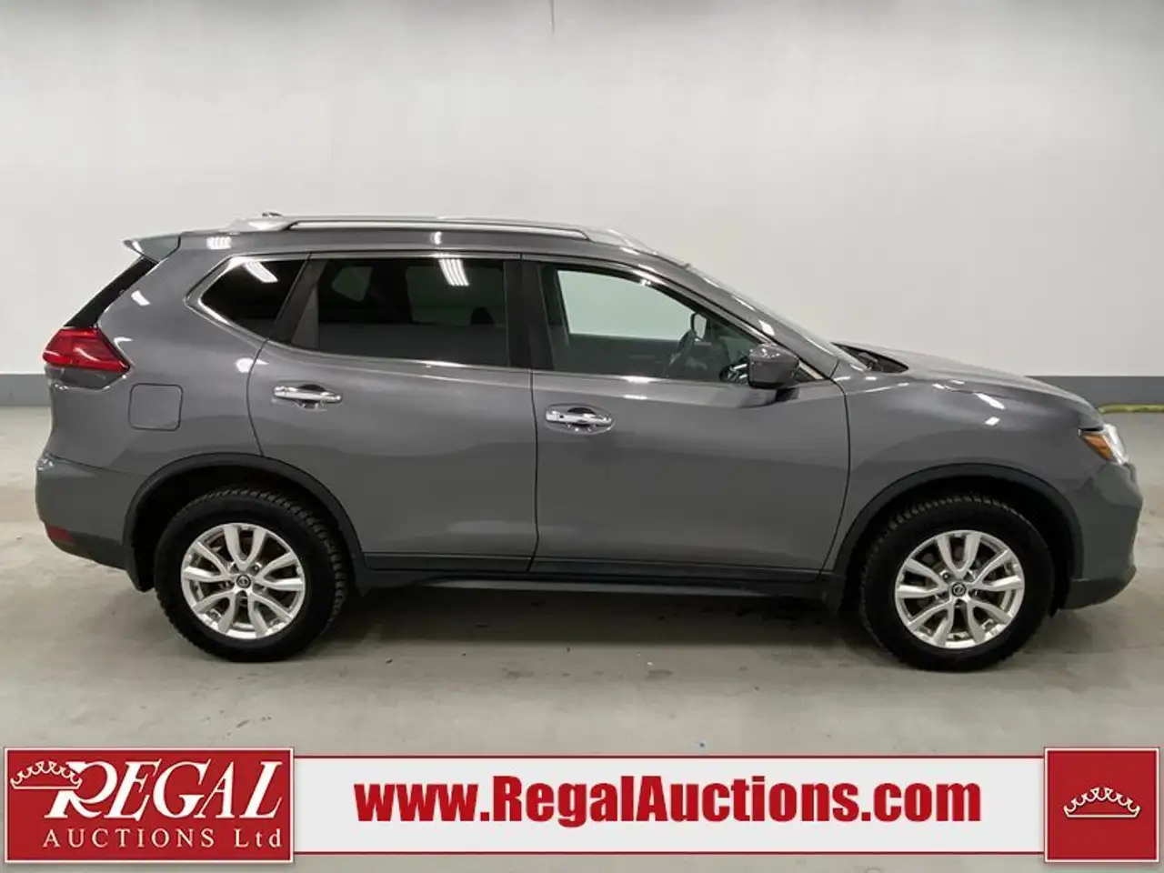 Nissan Rogue fotografie Nissan Rogue