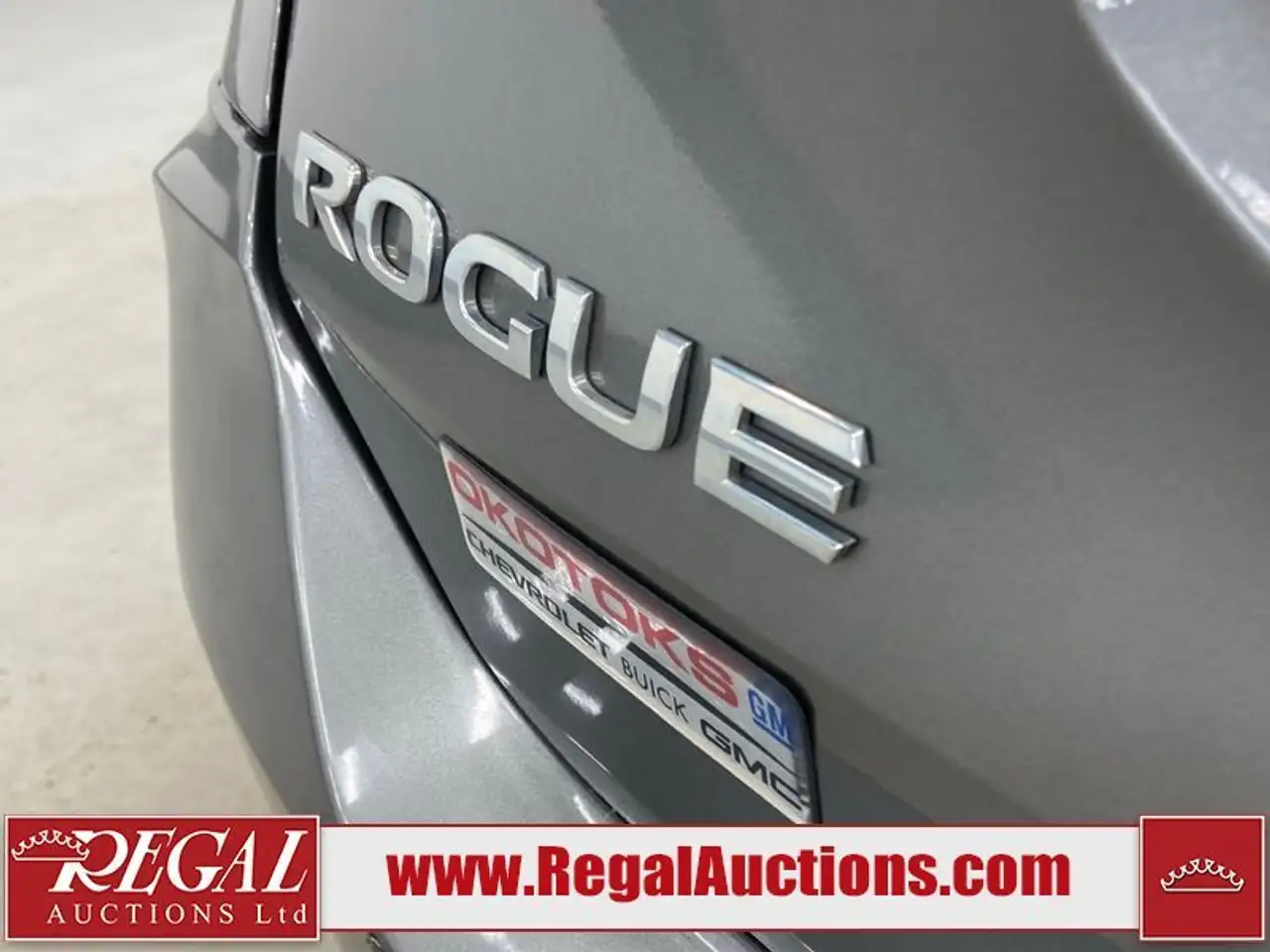 Nissan Rogue fotografie Nissan Rogue