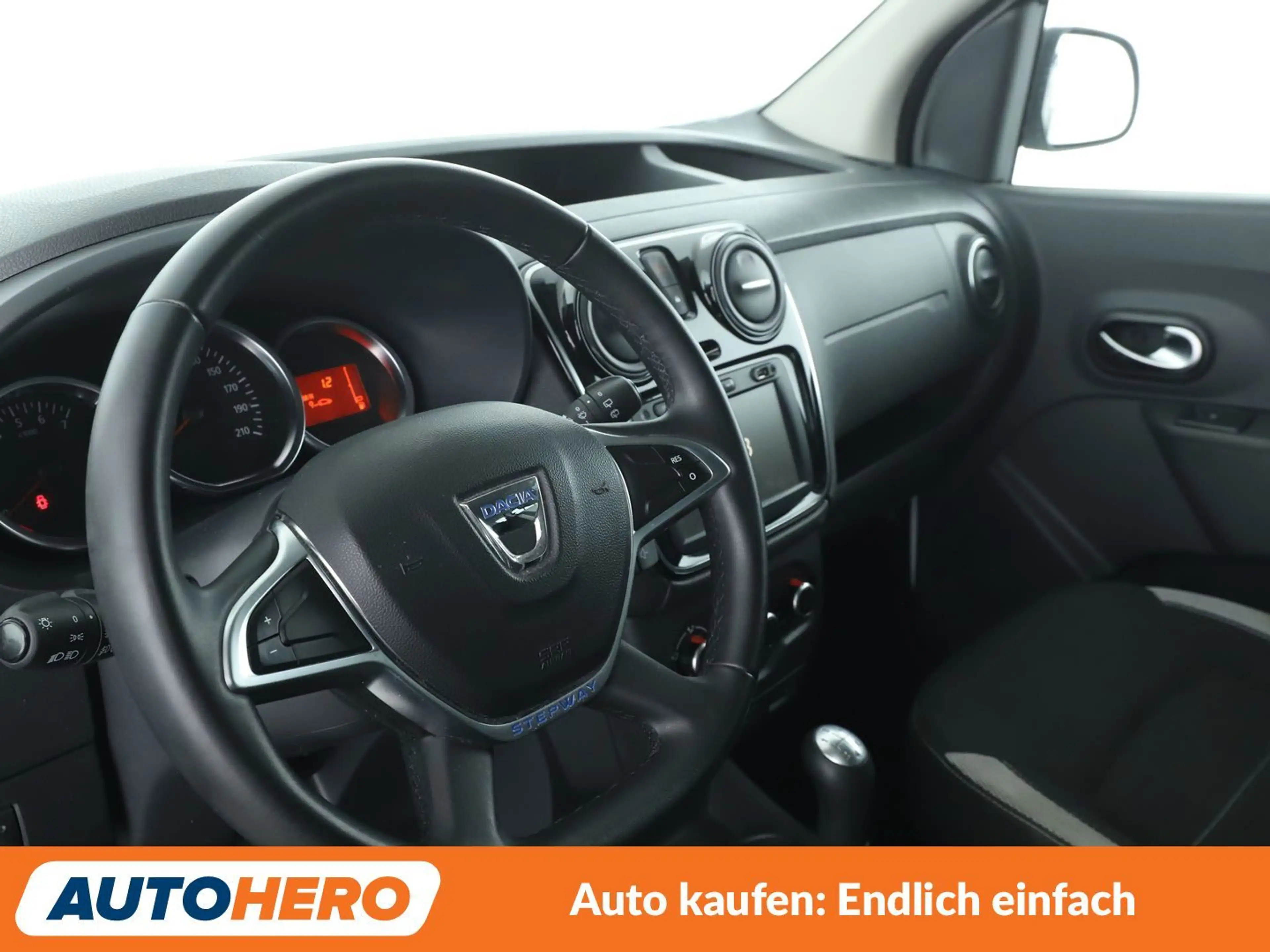 Dacia Dokker 1.6 SCe Stepway *NAVI*TEMPO*PDC*SHZ* — photo 11
