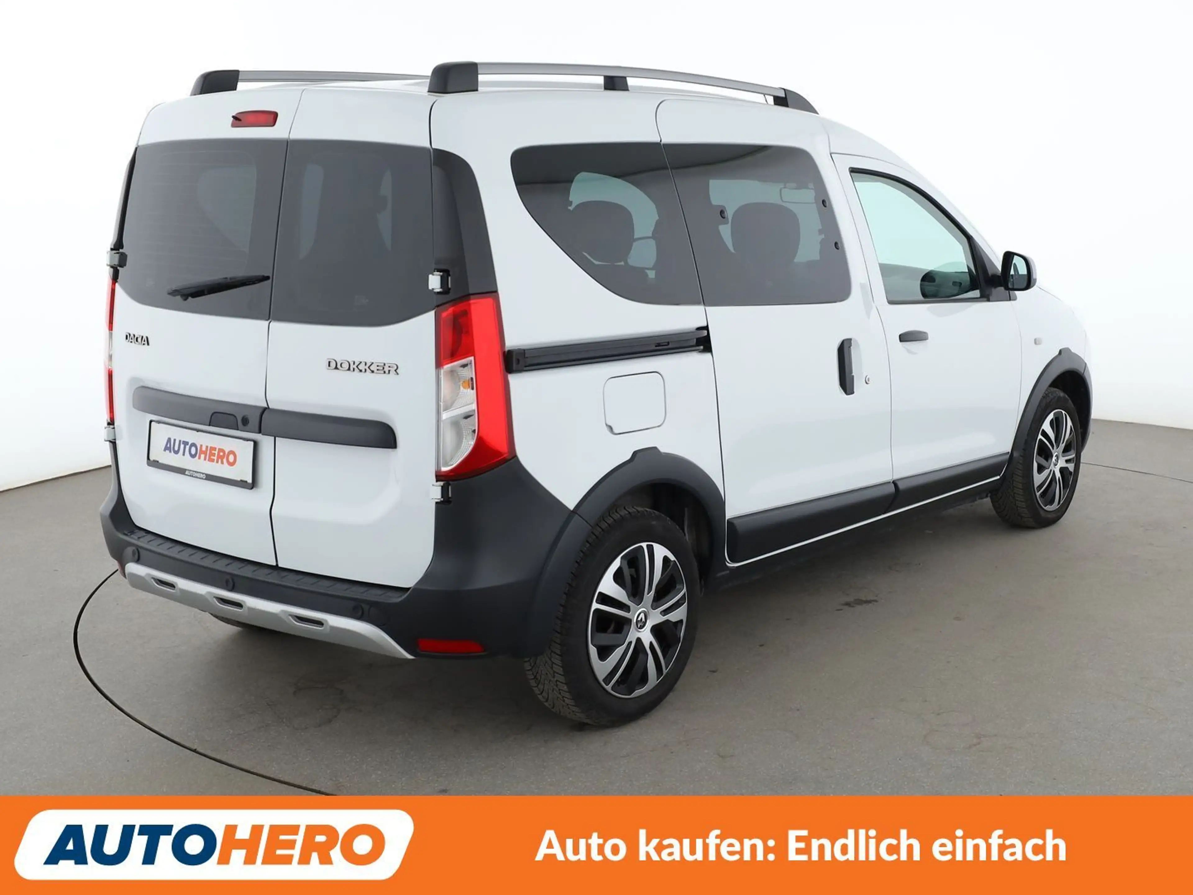 Dacia Dokker 1.6 SCe Stepway *NAVI*TEMPO*PDC*SHZ* — photo 6