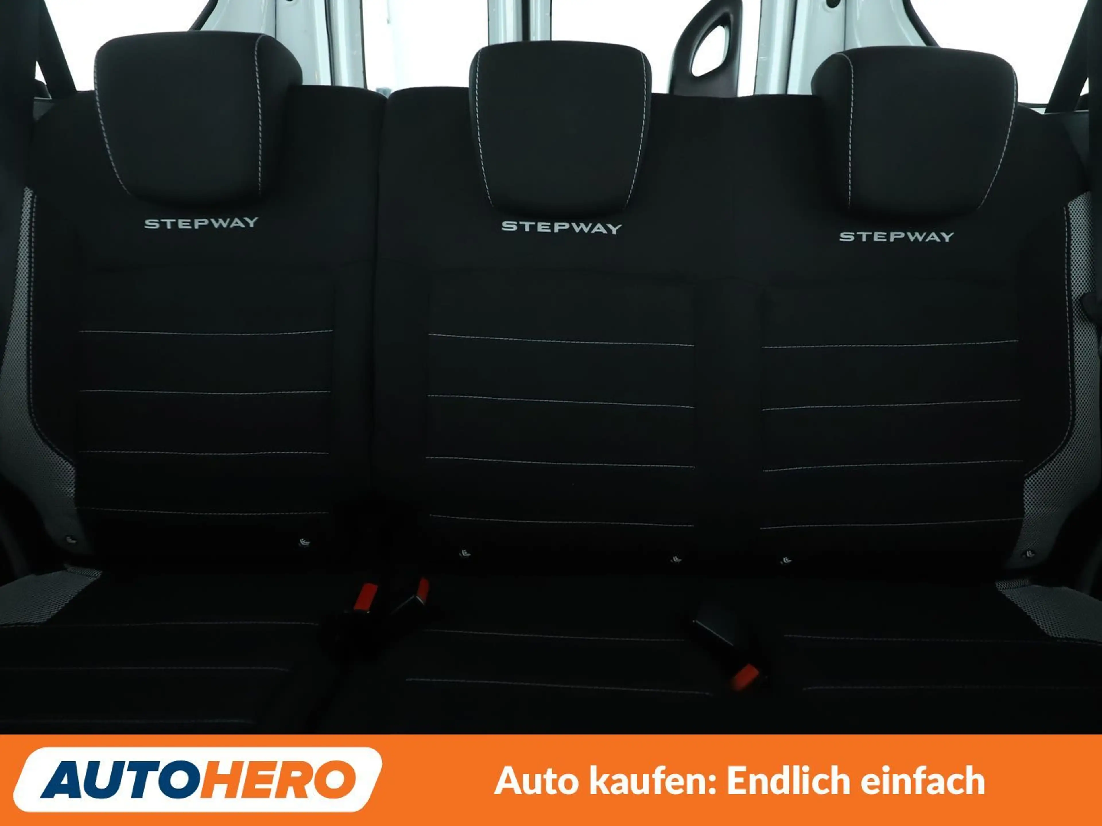 Dacia Dokker 1.6 SCe Stepway *NAVI*TEMPO*PDC*SHZ* — photo 15