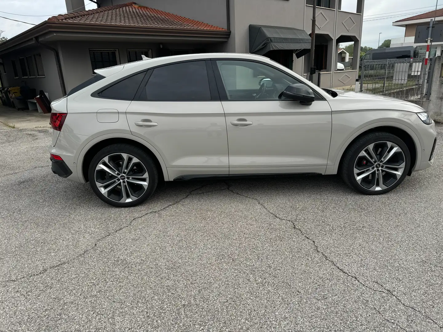 Audi SQ5 SB ATTITUDE EXCLUSIVE CON GARANZIA 2028 Beige - 2