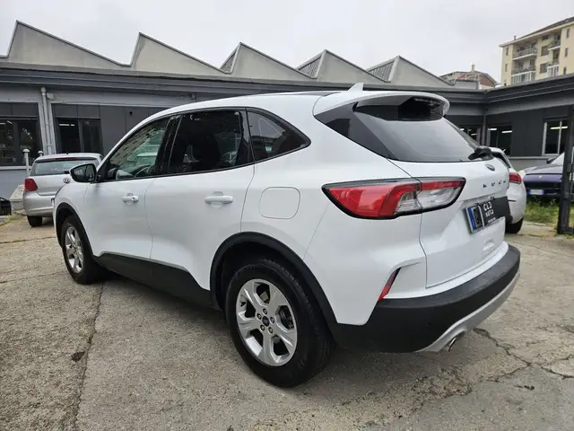Ford Kuga view 6