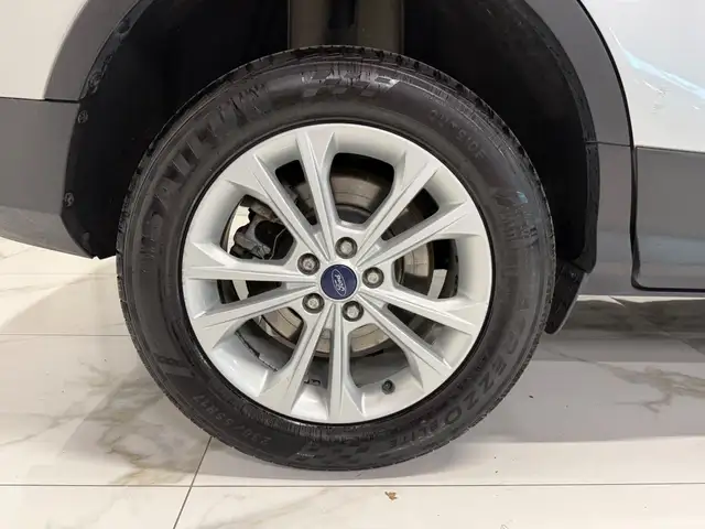 Ford Kuga view 18