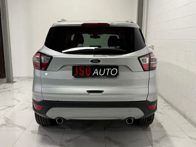 Ford Kuga view 5