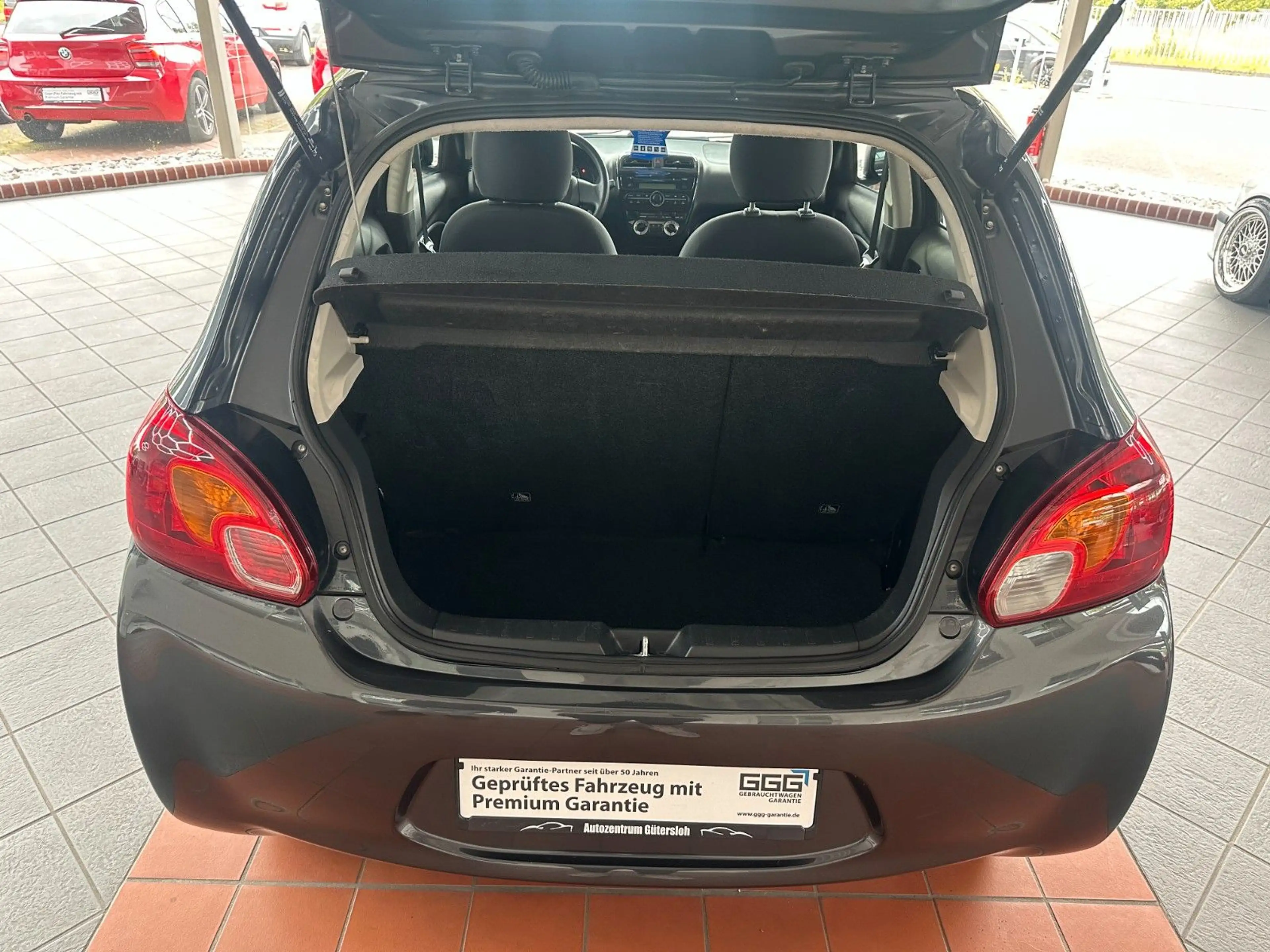 Mitsubishi Space Star Klassik Kollektion * 1. Hand / Klima* — photo 10