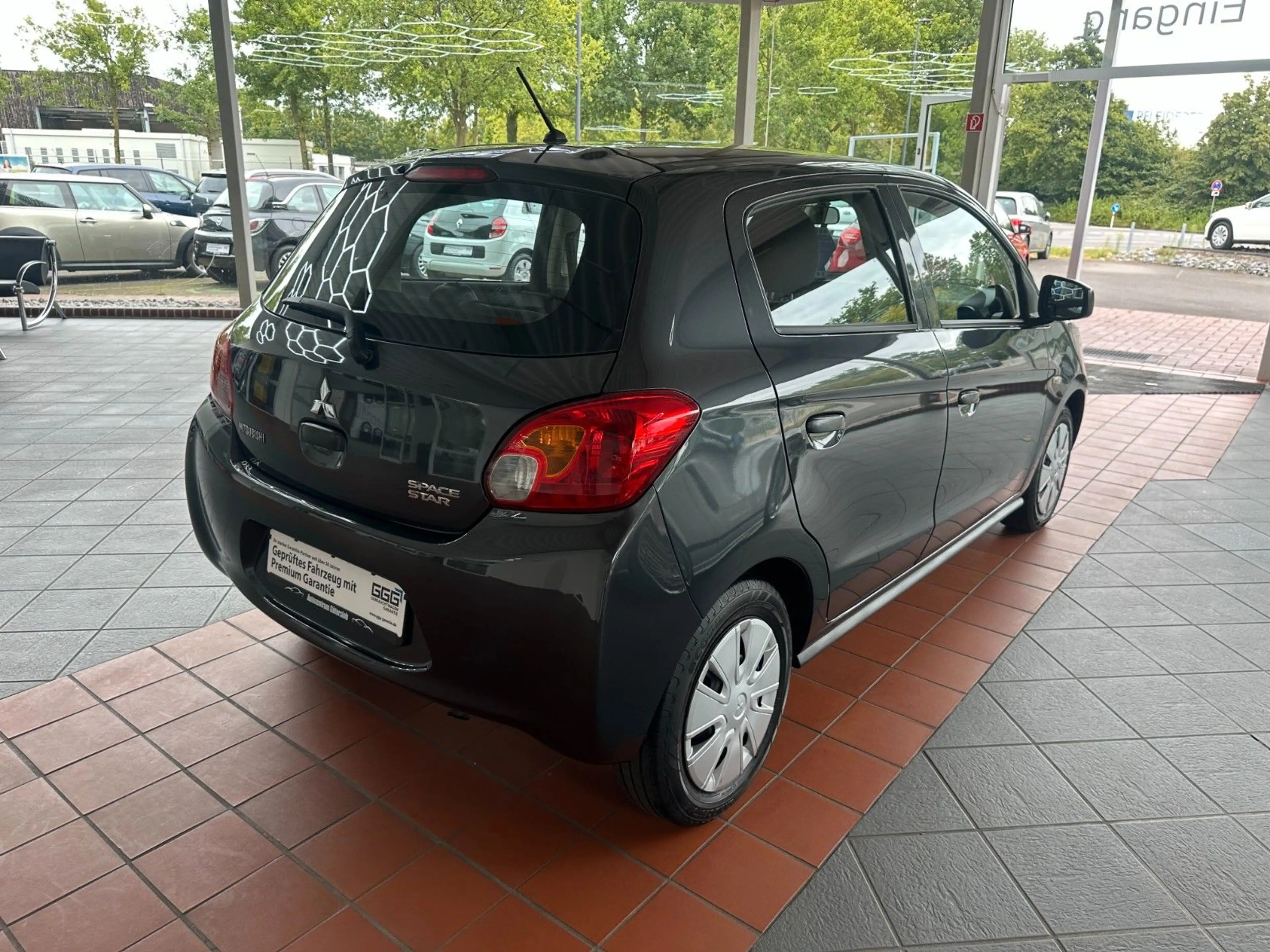Mitsubishi Space Star Klassik Kollektion * 1. Hand / Klima* — photo 3