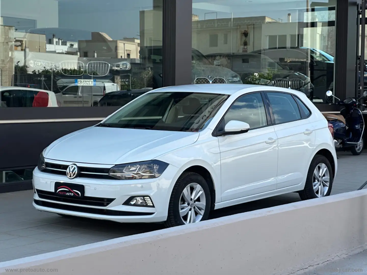 Volkswagen Polo 1.6 TDI 95CV 5p Comfortline BMT Wit - 1