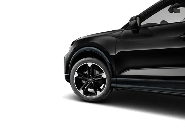 Audi Q2 view 3
