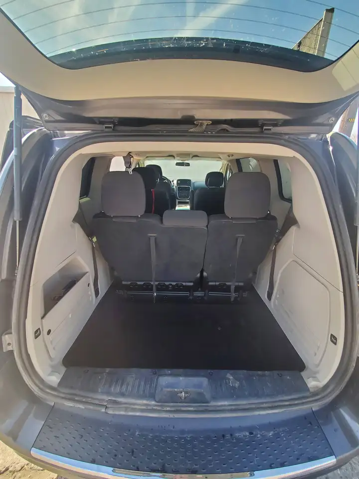 Dodge Grand Caravan fotografie Dodge Grand Caravan