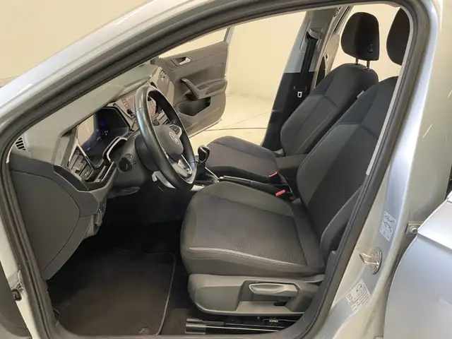 Volkswagen Taigo view 6