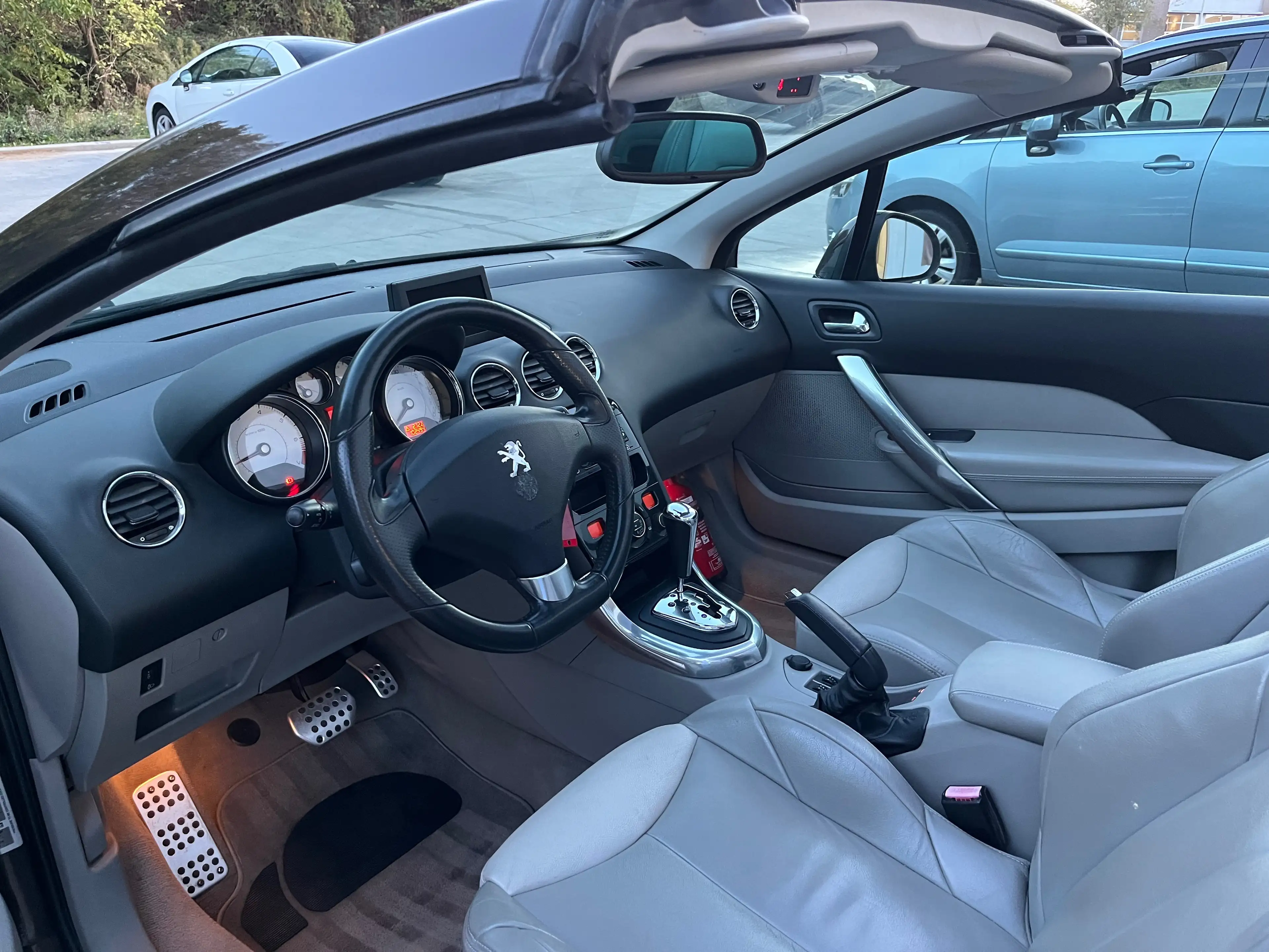 Peugeot 308 308 CC 1.6 CABRIO FULL OPTIONS GARANTIE — photo 13