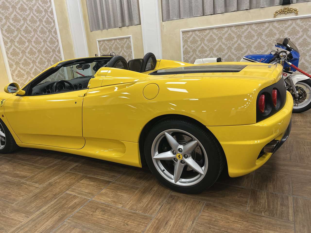 Ferrari 360 Spider F1 bellissima pari al nuovo