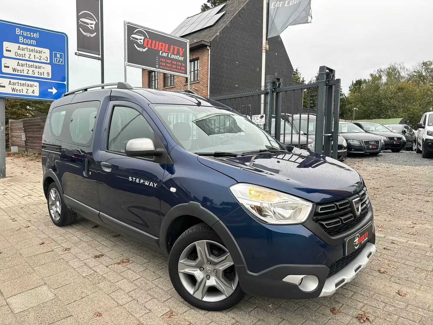 Dacia Dokker Stepway  1.6i  125000 km  garantie Bleu - 1